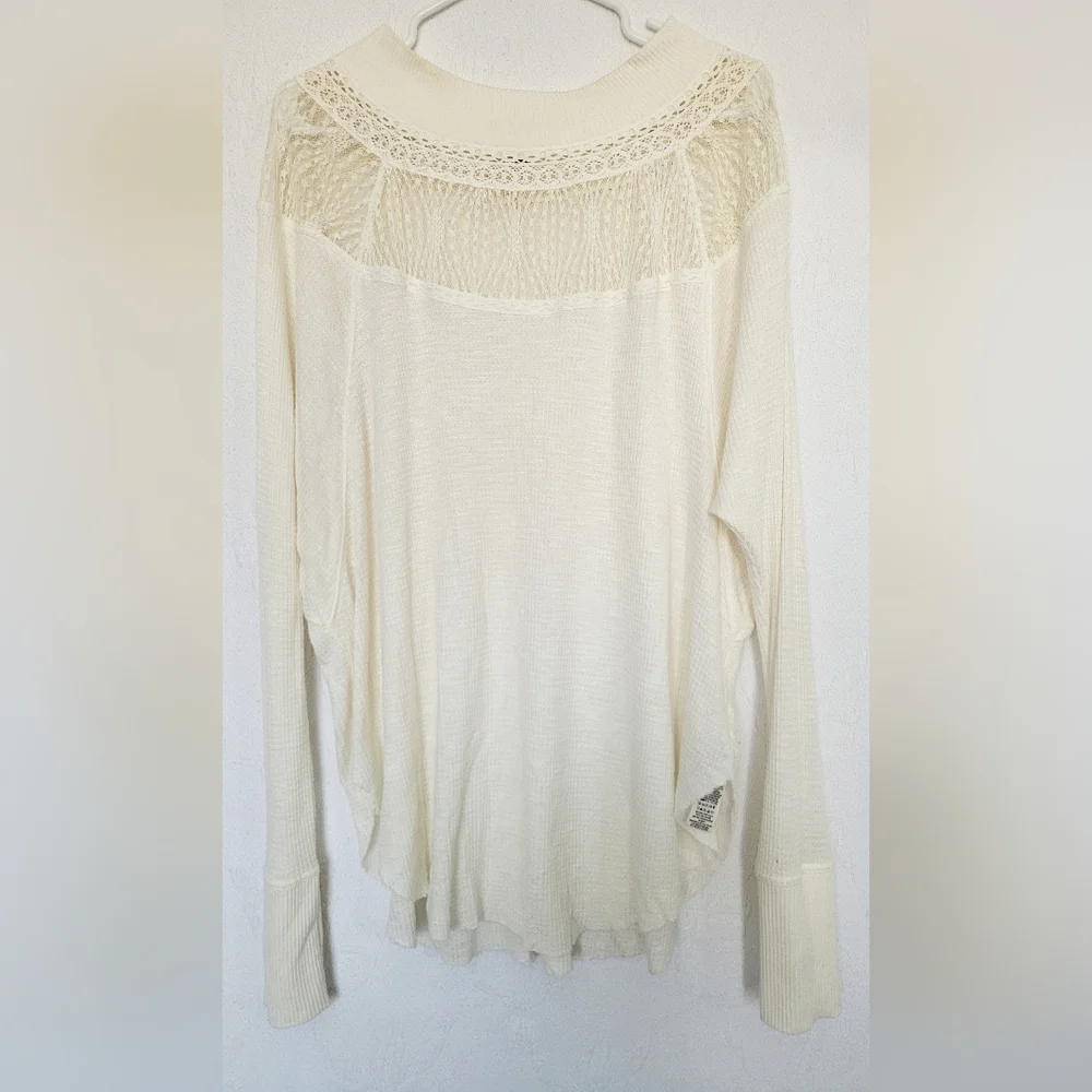 Free People Spring Valley Lace Waffle Top 100%Rayon Ivory/Off Whit Oversized M/L